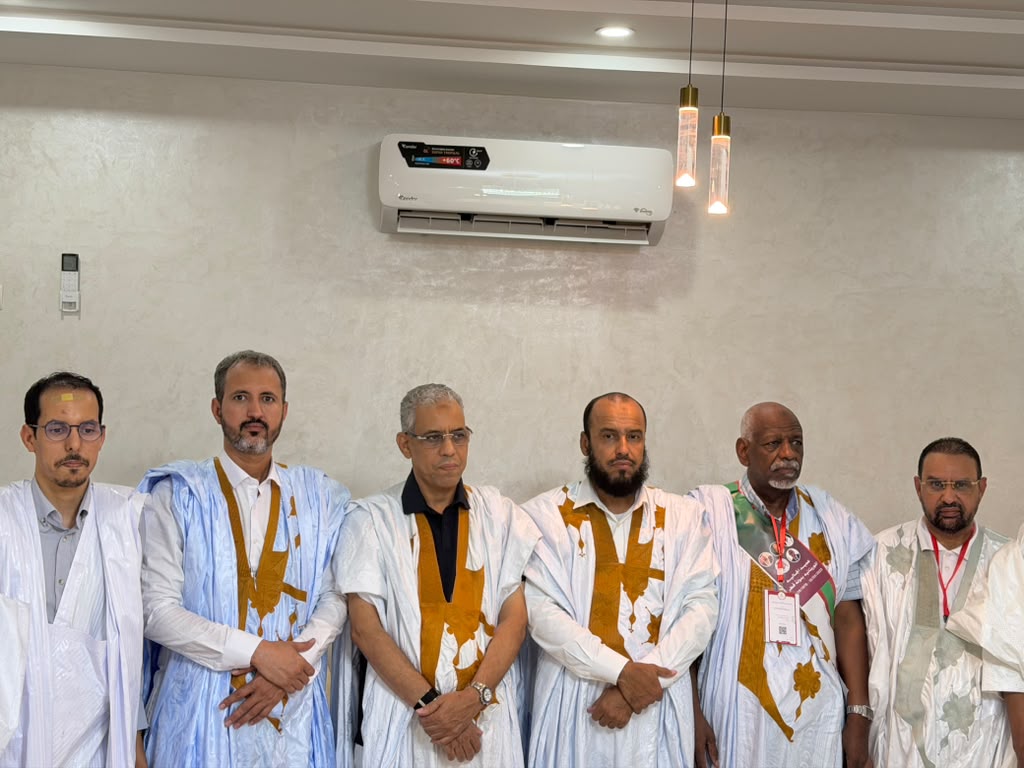 وزير الثقافة والفنون محمد ولد ببانه يقيم حفل غداء على شرف ممثلي الجاليات الموريتانية في الخارج / صور